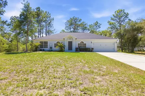 18063 Parrot Rd, Weeki Wachee, FL 34614