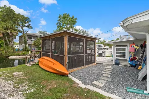 Exterior - 6245 Waverly Rd, Weeki Wachee, FL 34607 photo 6 of 7