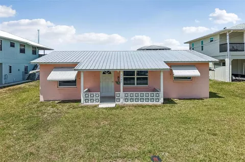 3303 Minnow Creek Dr, Hernando Beach, FL 34607