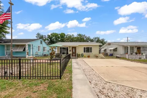 811 48th Ave N, Saint Petersburg, FL 33703