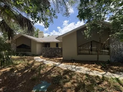18815 Gracie Lee St, Spring Hill, FL 34610