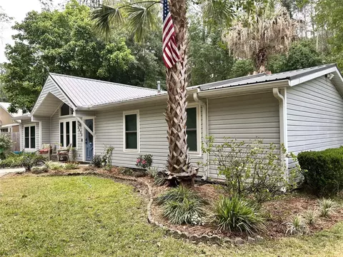 2535 NW 49th Pl, Gainesville, FL 32605