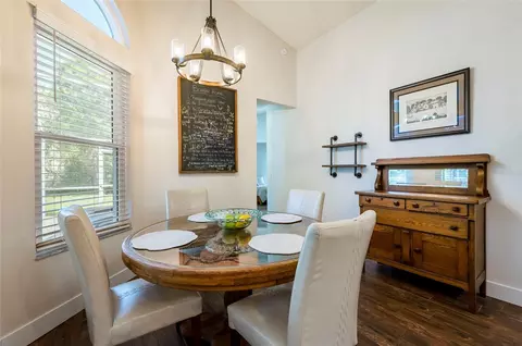 Dining - 8115 Montock Ct, Trinity, FL 34655 photo 3 of 5