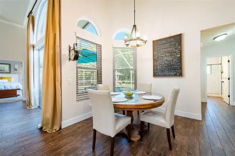 Dining - 8115 Montock Ct, Trinity, FL 34655 photo 5 of 5