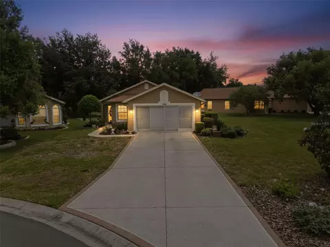248 Kestrel Ct, Spring Hill, FL 34609