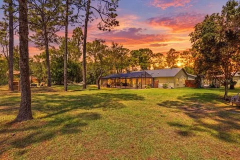 9032 Birmingham Ave, Weeki Wachee, FL 34613