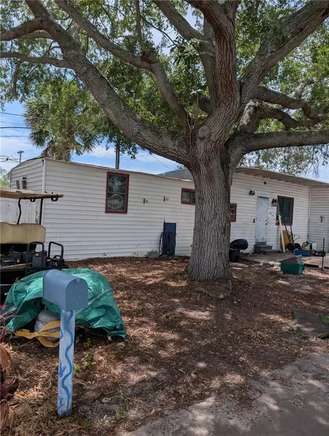 2561 Bermuda St, Clearwater, FL 33763