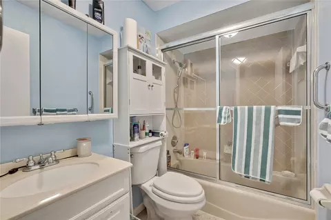 Bath - 10185 Carrin Rd, Spring Hill, FL 34608 photo 1 of 3