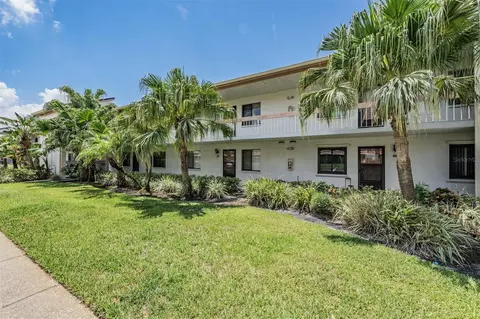 112 Lakeview Pl #12, Oldsmar, FL 34677