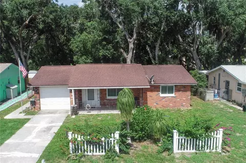 6627 Parkside Dr, New Port Richey, FL 34653