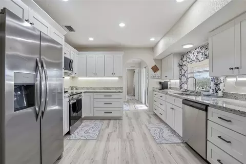 Kitchen - 3332 Gulf Winds Cir, Hernando Beach, FL 34607 photo 5 of 8