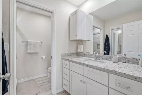 Bath - 3332 Gulf Winds Cir, Hernando Beach, FL 34607 photo 1 of 4