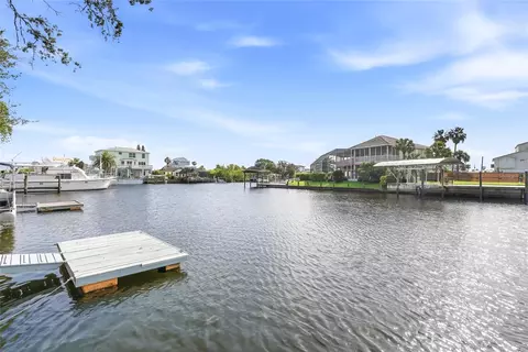 View/Area - 3332 Gulf Winds Cir, Hernando Beach, FL 34607 photo 2 of 4
