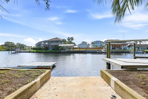 View/Area - 3332 Gulf Winds Cir, Hernando Beach, FL 34607 photo 4 of 4