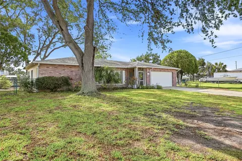 3332 Gulf Winds Cir, Hernando Beach, FL 34607