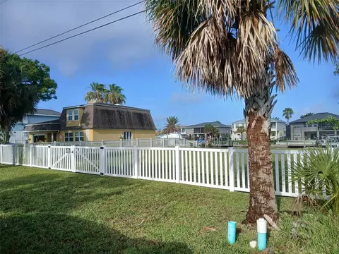 4489 Burmuda Dr, Hernando Beach, FL 34607 photo 2