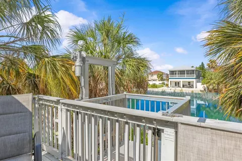 Exterior - 3305 Rose Arbor Dr, Hernando Beach, FL 34607 photo 1 of 6
