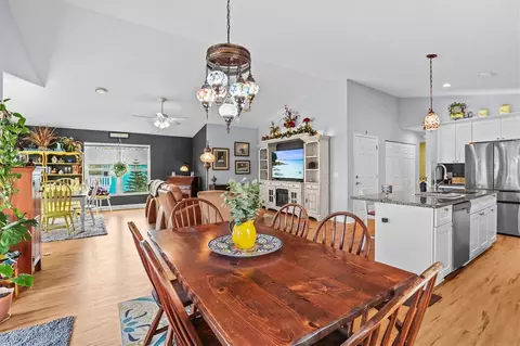 Dining - 3305 Rose Arbor Dr, Hernando Beach, FL 34607 photo 3 of 5