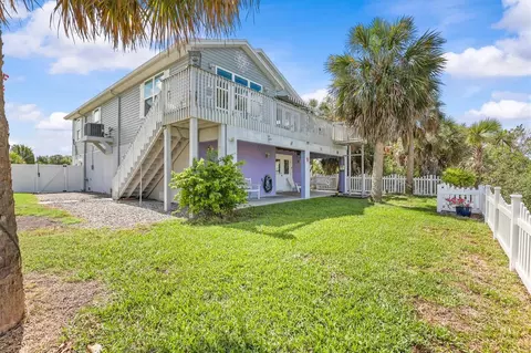 Exterior - 3305 Rose Arbor Dr, Hernando Beach, FL 34607 photo 5 of 6