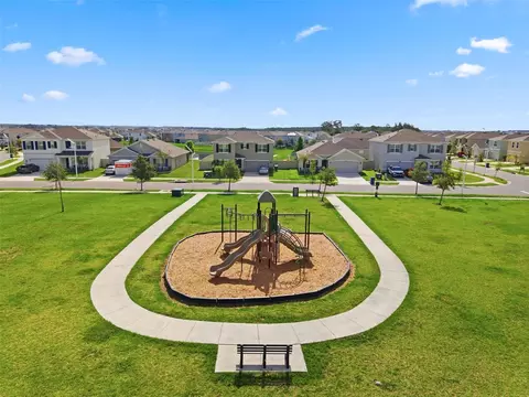 View/Area - 9014 Forge Breeze Loop, Wesley Chapel, FL 33545 photo 7 of 8
