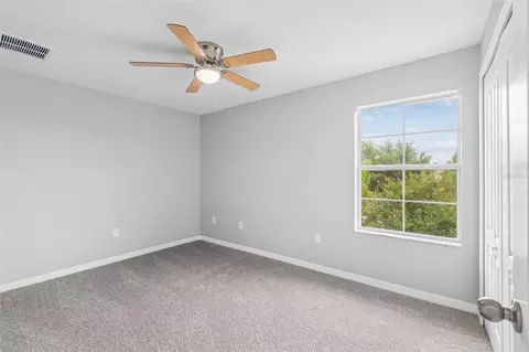 Bedroom - 9421 Trumpet Vine Loop, Trinity, FL 34655 photo 5 of 6