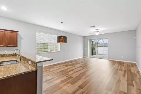 Living - 9421 Trumpet Vine Loop, Trinity, FL 34655 photo 3 of 4