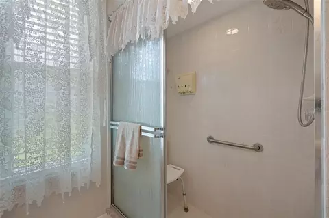 Bath - 7450 Aloe Dr, Spring Hill, FL 34607 photo 6 of 6