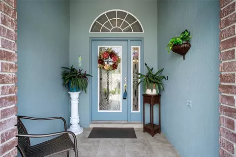 Entry Way - 7450 Aloe Dr, Spring Hill, FL 34607 photo 2 of 5
