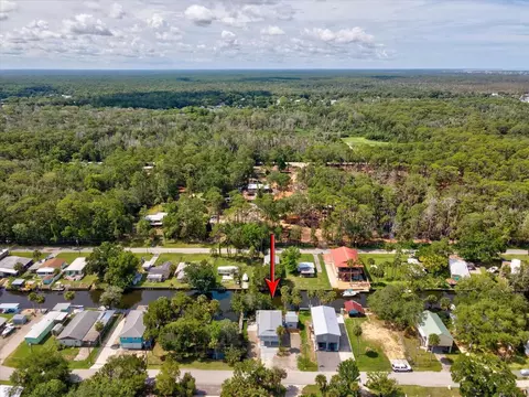 View/Area - 6150 Island Dr, Weeki Wachee, FL 34607 photo 4 of 9