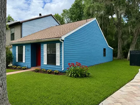 935 Village Dr, Brooksville, FL 34601