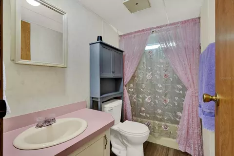 1424 Cross Bow Ln, Spring Hill, FL 34607 photo 9