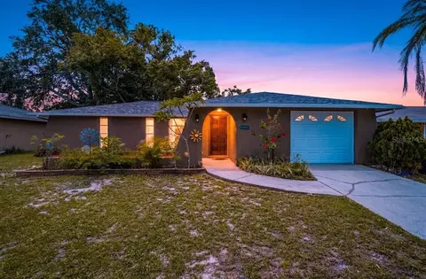 7406 Stone Rd, Port Richey, FL 34668