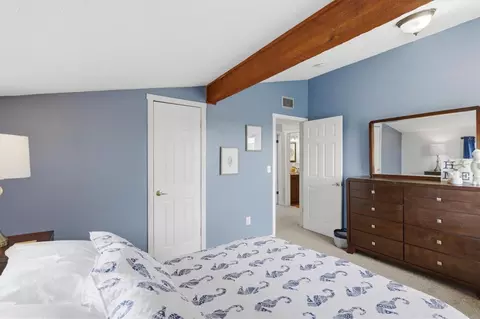 Bedroom - 3294 Gardenia Dr, Hernando Beach, FL 34607 photo 8 of 11