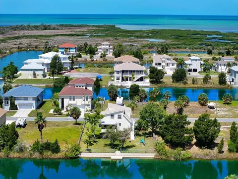 View/Area - 3294 Gardenia Dr, Hernando Beach, FL 34607 photo 5 of 12
