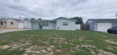 3611 Sheryl Hill Dr, Holiday, FL 34691