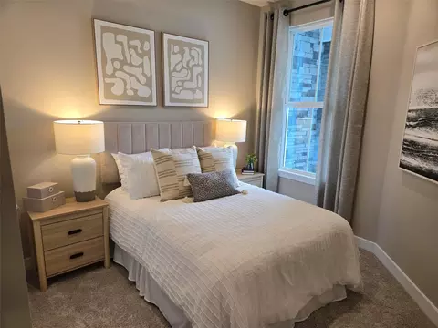 Bedroom - 18863 Emerald Summit Dr, Spring Hill, FL 34610 photo 2 of 3