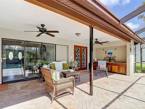 Exterior - 4306 River Birch Dr, Weeki Wachee, FL 34607 photo 5 of 15