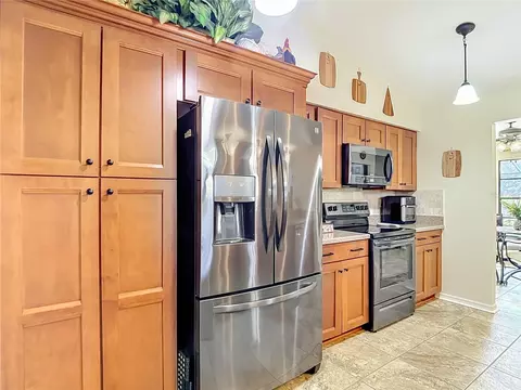 Kitchen - 4306 River Birch Dr, Weeki Wachee, FL 34607 photo 5 of 8