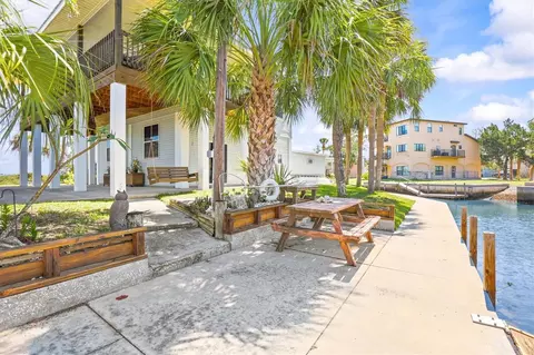Exterior - 3532 Eagle Nest Dr, Hernando Beach, FL 34607 photo 10 of 12