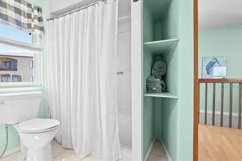 Bath - 3532 Eagle Nest Dr, Hernando Beach, FL 34607 photo 2 of 4
