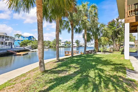 Exterior - 3532 Eagle Nest Dr, Hernando Beach, FL 34607 photo 2 of 12