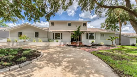 5623 Hull Ct, New Port Richey, FL 34652