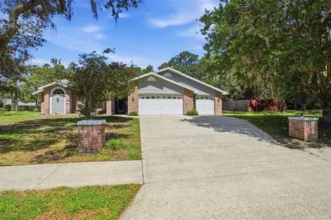 18451 Winding Oaks Blvd, Hudson, FL 34667