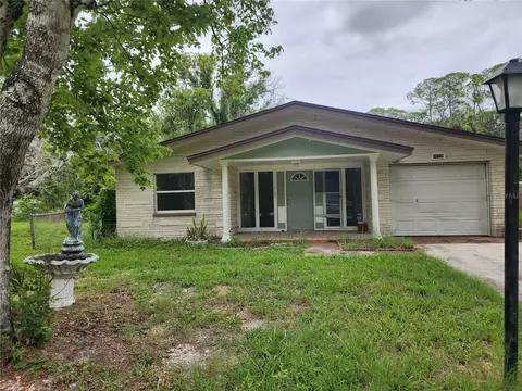 18730 Rosemary Rd, Hudson, FL 34667