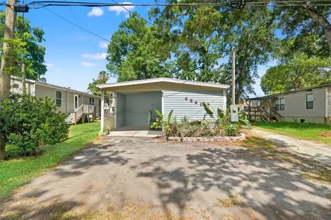 Exterior - 6380 Richard Dr, Weeki Wachee, FL 34607 photo 2 of 12