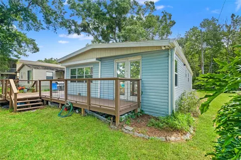 Exterior - 6380 Richard Dr, Weeki Wachee, FL 34607 photo 9 of 12