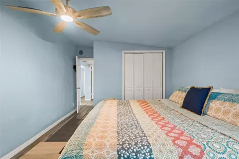 Bedroom - 6380 Richard Dr, Weeki Wachee, FL 34607 photo 3 of 8