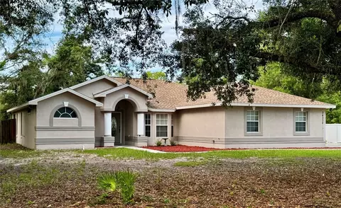 34336 Arbor St, Dade City, FL 33523