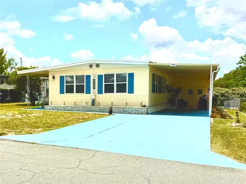 7313 Fairlane Ave, Brooksville, FL 34613