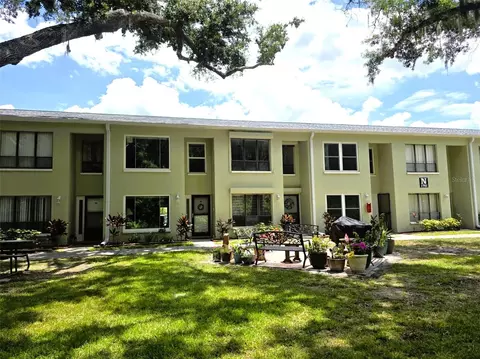 1761 Cupecoy Cir #N4, Lutz, FL 33558